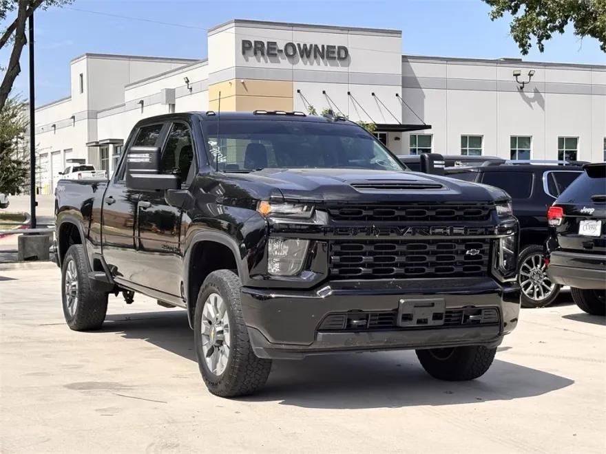 2023 Chevrolet Silverado 2500HD Custom photo 1