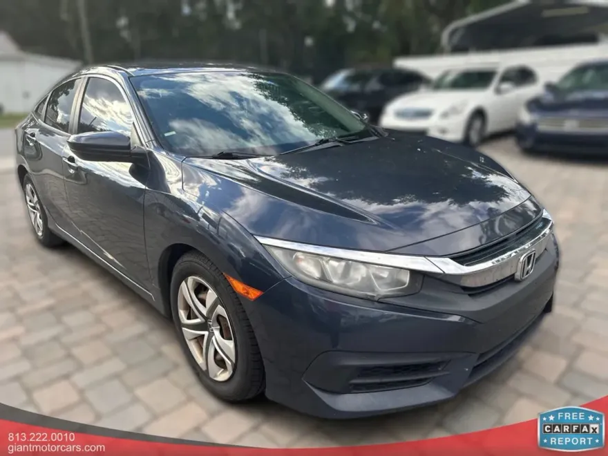 2018 Honda Civic LX photo 1