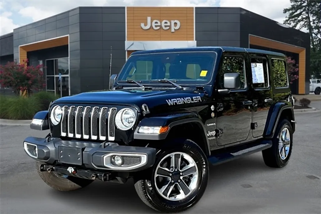 2020 Jeep Wrangler Unlimited Sahara photo 1