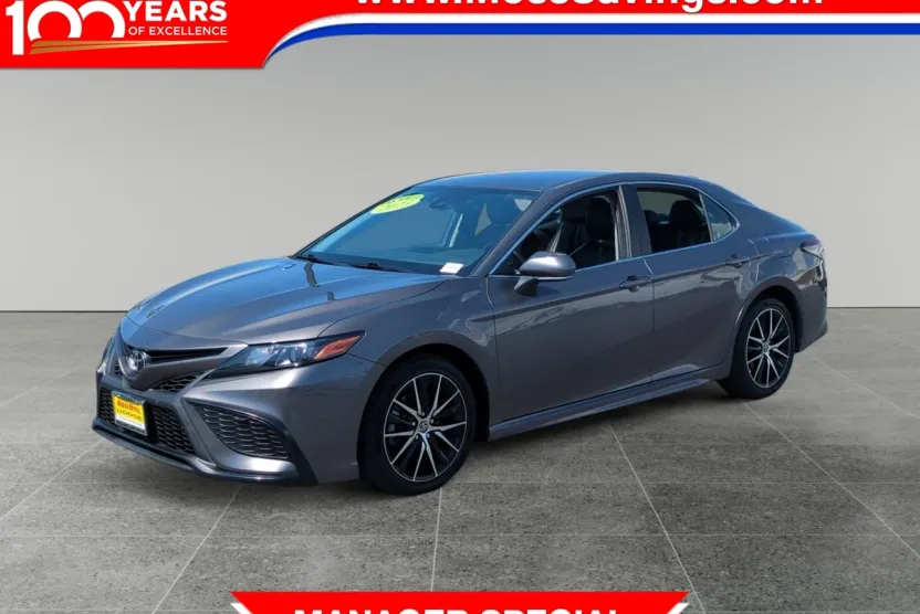 2023 Toyota Camry SE photo 1
