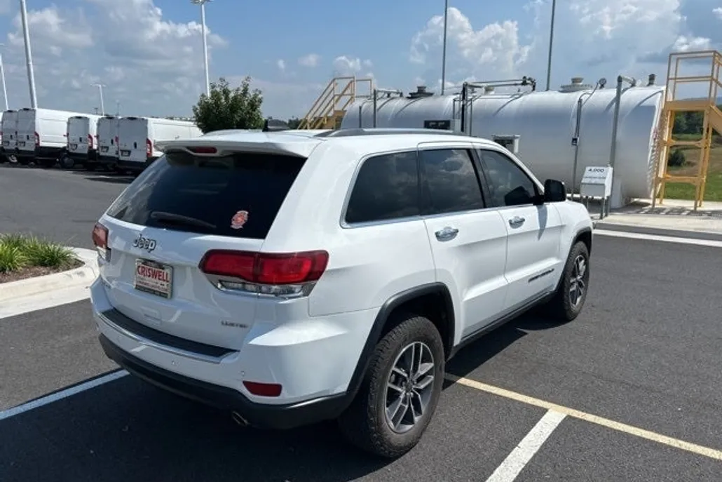 2020 Jeep Grand Cherokee Limited photo 1