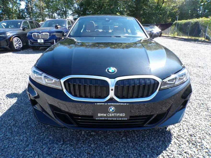 2025 Bmw 330i xDrive photo 2