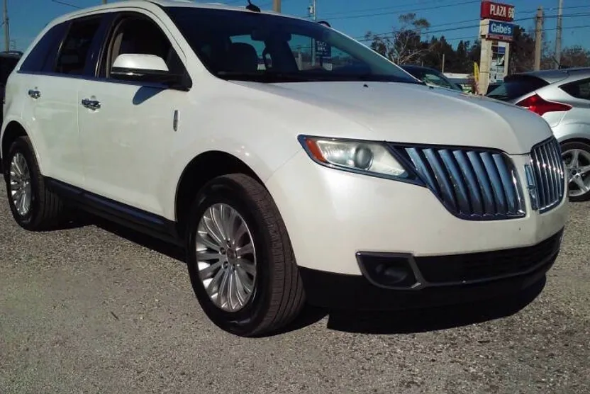 2014 Lincoln MKX photo 1
