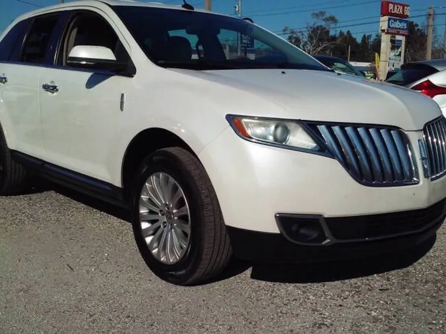 2014 Lincoln MKX photo 1