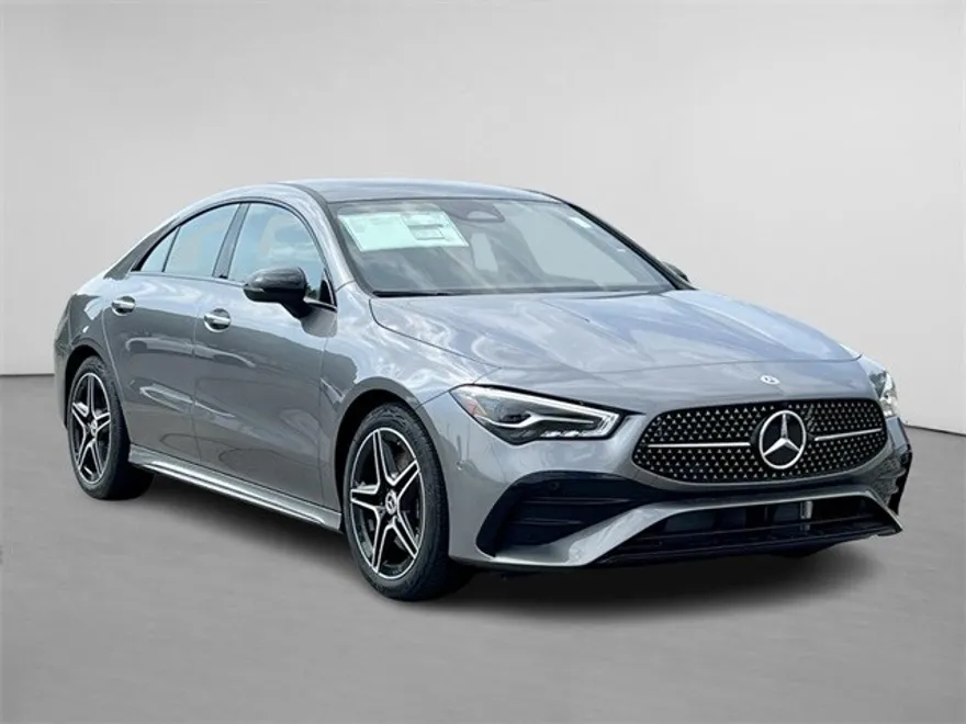 2025 Mercedes Benz CLA 250 4MATIC photo 1