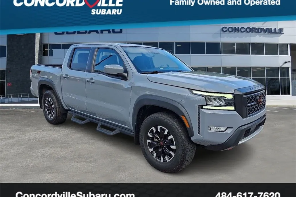 2022 Nissan Frontier PRO-4X photo 1