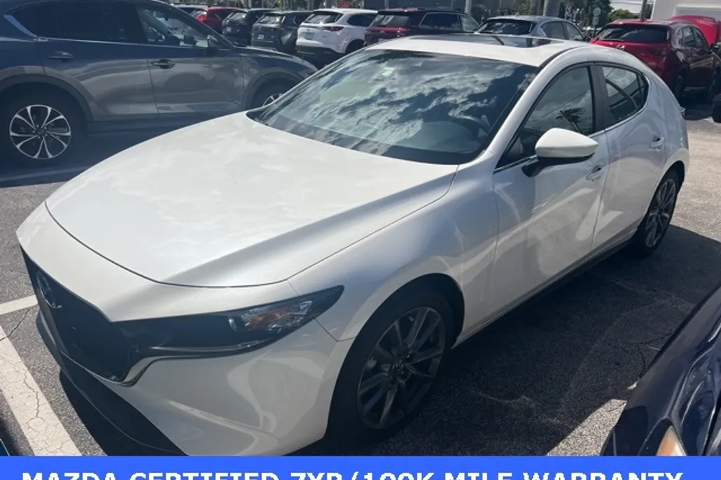 2023 Mazda Mazda3 2.5 s Preferred photo 1