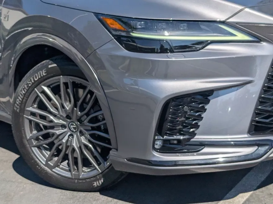 2023 Lexus RX 500h F SPORT Performance photo 1