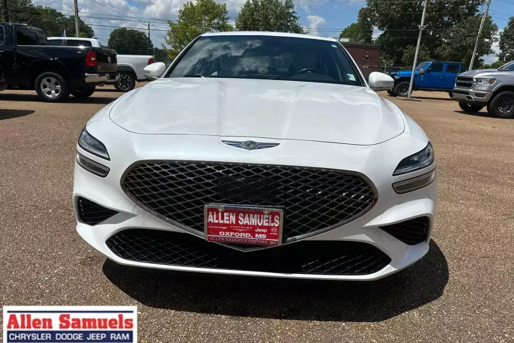 2024 Genesis G70 2.5T photo 1