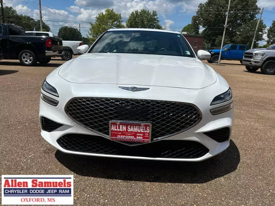 2024 Genesis G70 2.5T photo 1