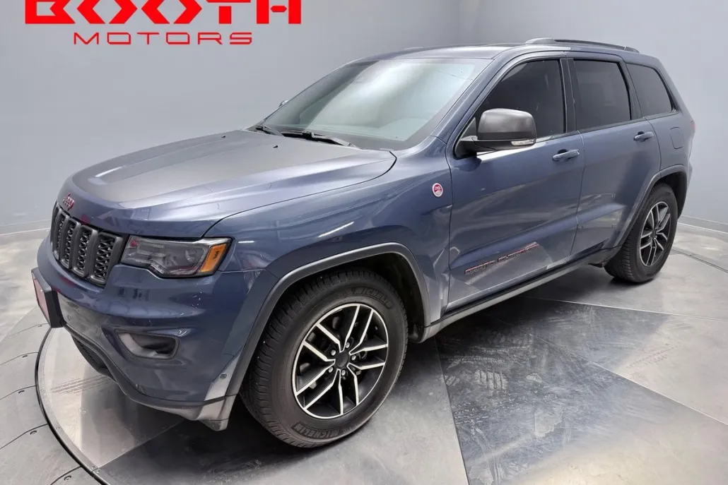 2020 Jeep Grand Cherokee Trailhawk photo 1