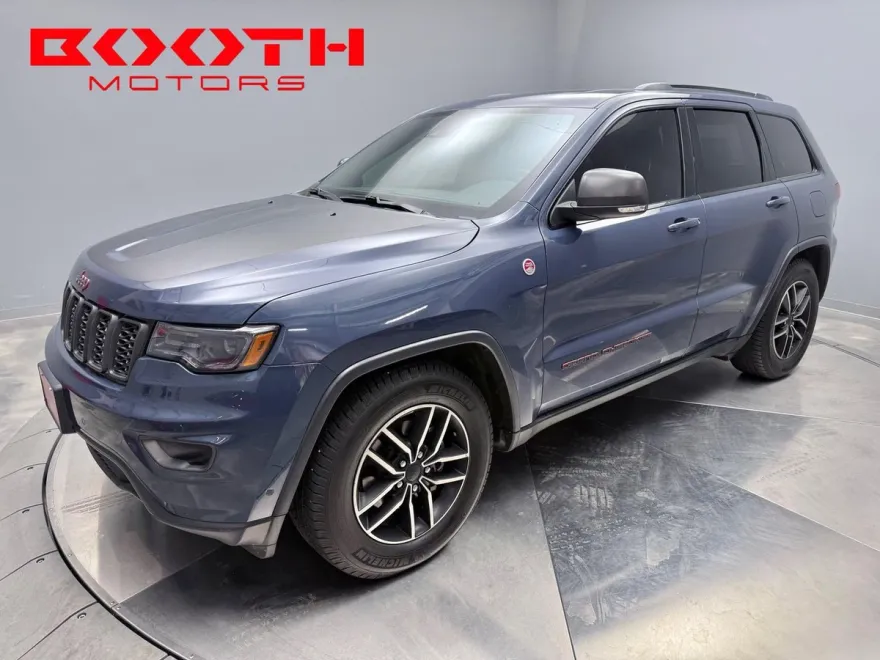 2020 Jeep Grand Cherokee Trailhawk photo 1