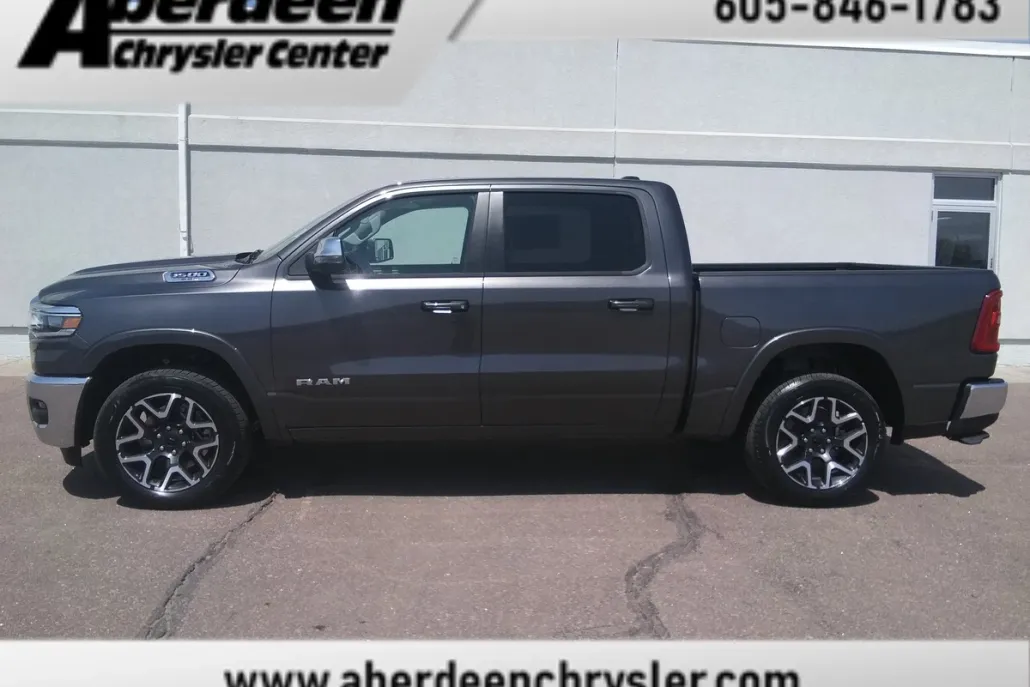 2025 Ram 1500 Laramie photo 1