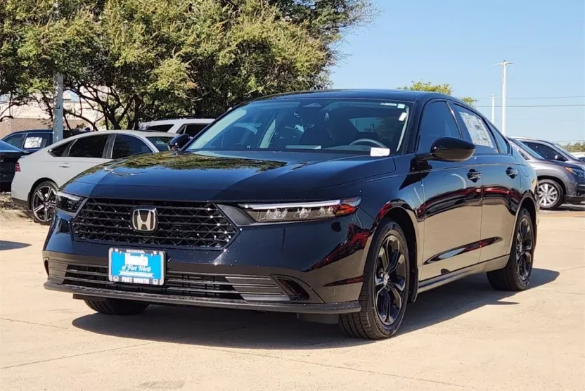 2025 Honda Accord SE photo 1
