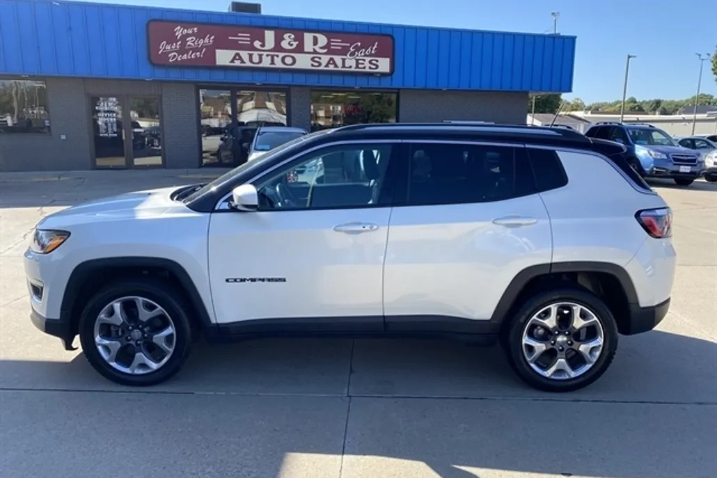 2018 Jeep Compass Limited photo 1