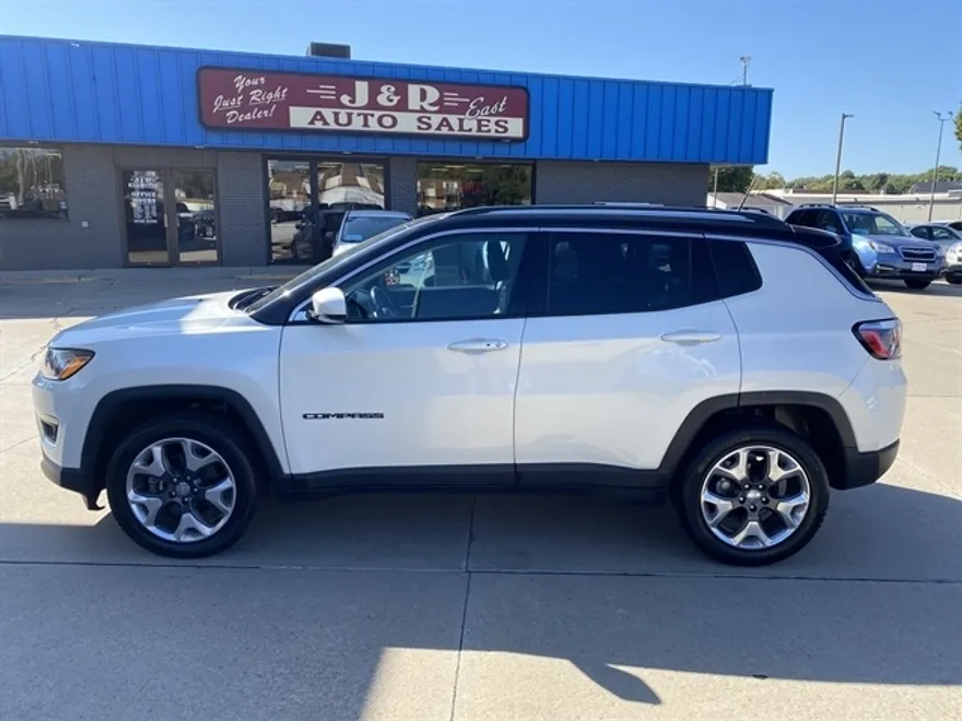 2018 Jeep Compass Limited photo 1