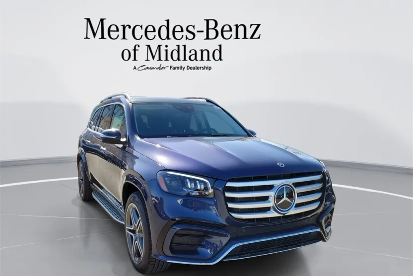 2025 Mercedes Benz GLS 450 4MATIC photo 1