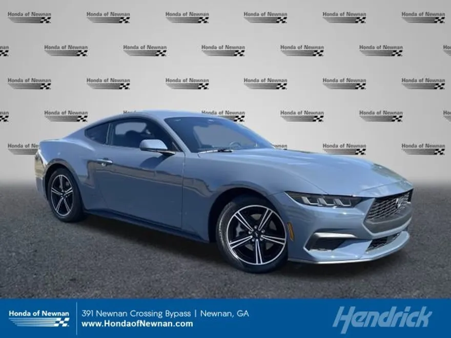 2025 Ford Mustang EcoBoost photo 1
