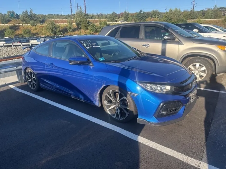 2018 Honda Civic Si photo 1