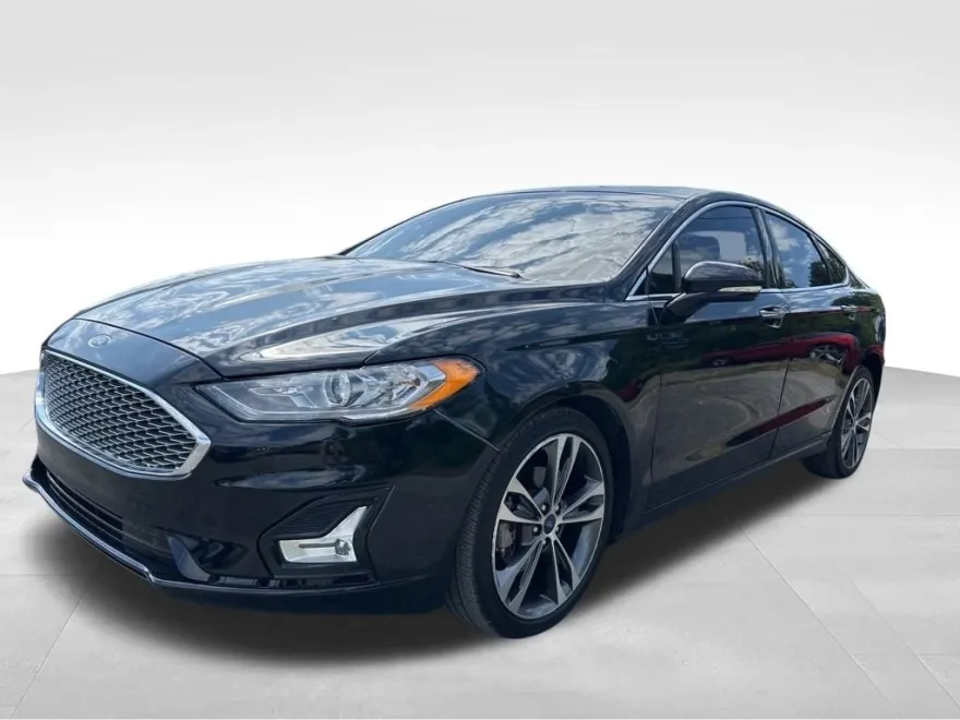 2020 Ford Fusion Titanium photo 1