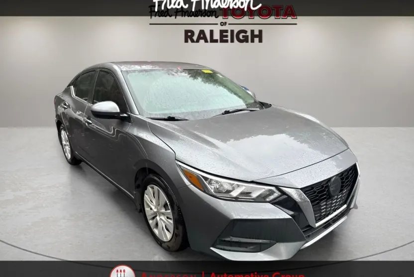 2022 Nissan Sentra S photo 1