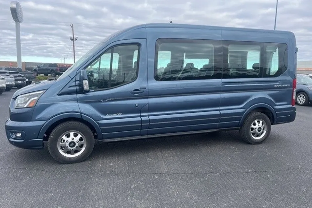 2023 Ford Transit photo 1