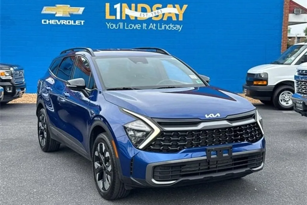 2023 Kia Sportage X-Line photo 1