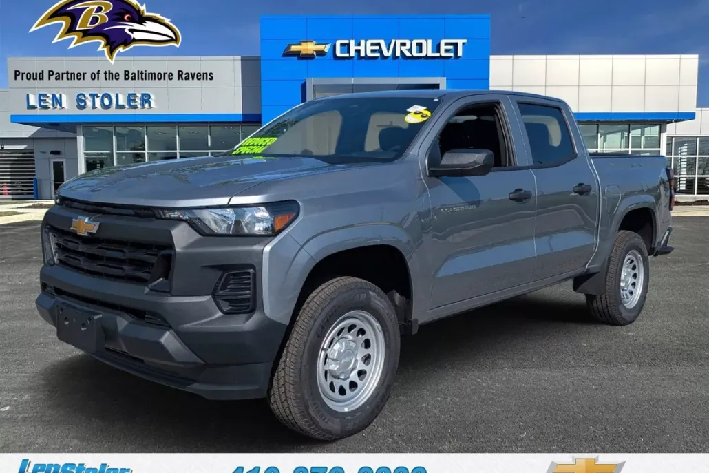 2025 Chevrolet Colorado LT photo 1
