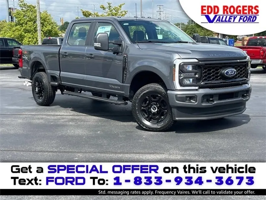 2025 Ford F-250 photo 1