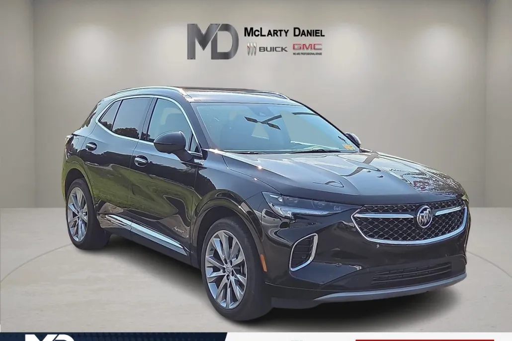 2023 Buick Envision Avenir photo 1