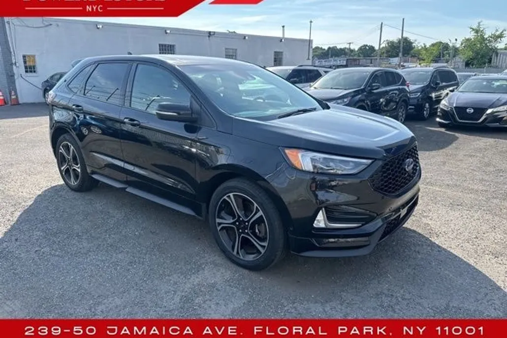 2020 Ford Edge ST photo 1