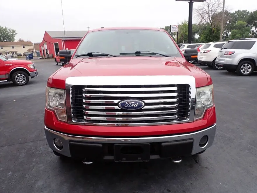 2010 Ford F-150 XLT photo 1