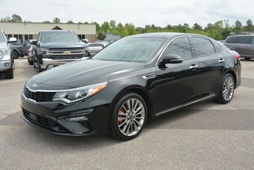 2019 Kia Optima SX Turbo photo 1
