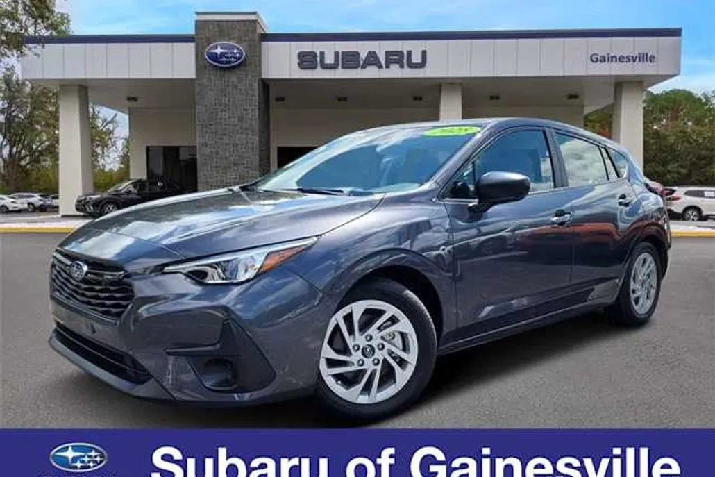2025 Subaru Impreza Base photo 1