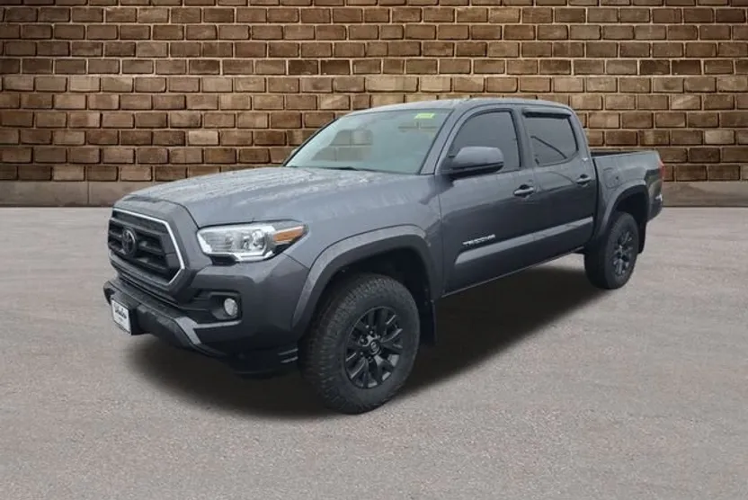 2021 Toyota Tacoma SR5 photo 1
