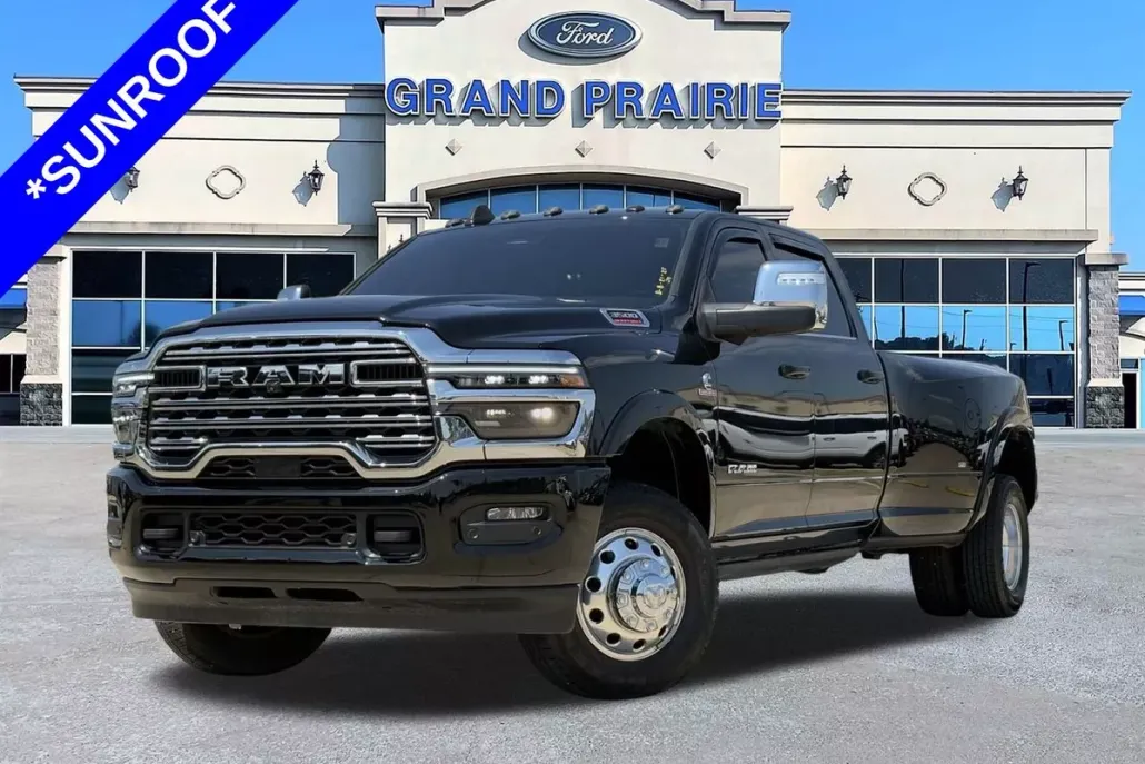 2025 Ram 3500 Limited photo 1