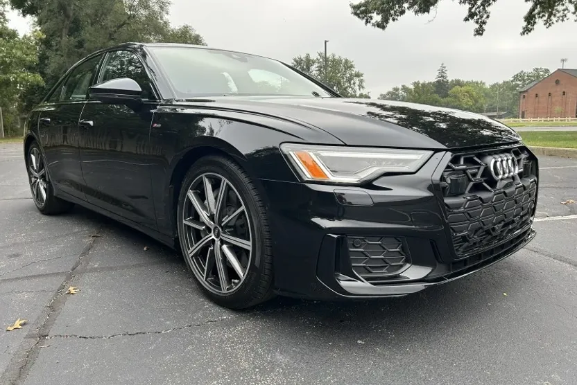2025 Audi A6 Quattro Premium Plus photo 1