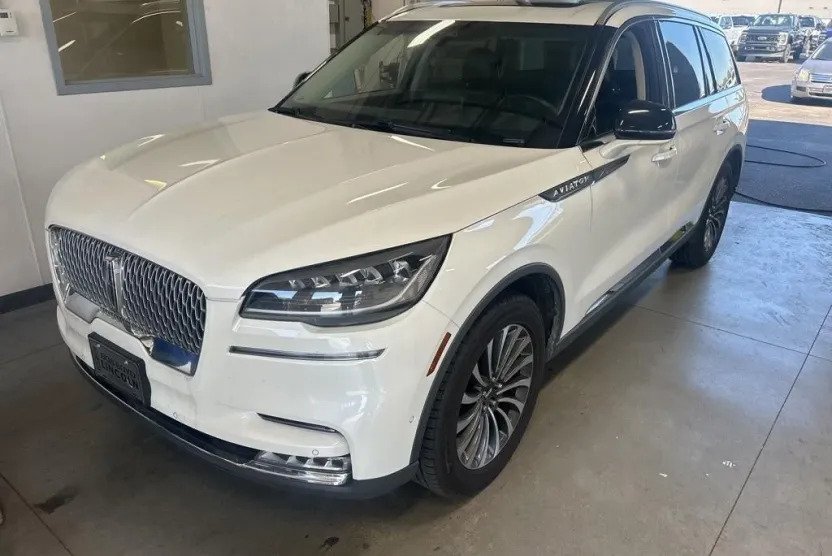 2020 Lincoln Aviator Reserve photo 1