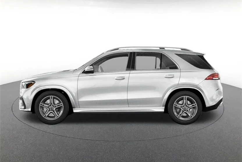2026 Mercedes Benz GLE 450 4MATIC photo 1