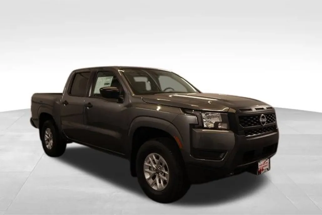 2025 Nissan Frontier S photo 1