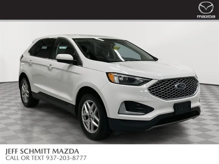 2023 Ford Edge SEL photo 1