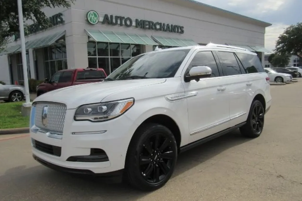 2022 Lincoln Navigator Reserve photo 1