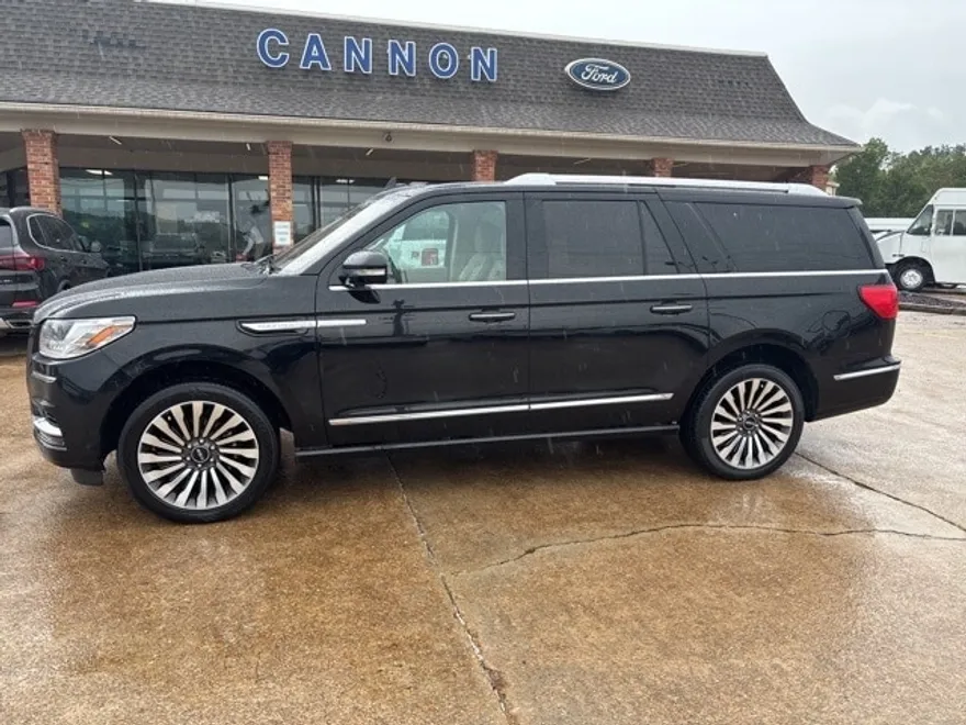 2020 Lincoln Navigator L Reserve photo 1