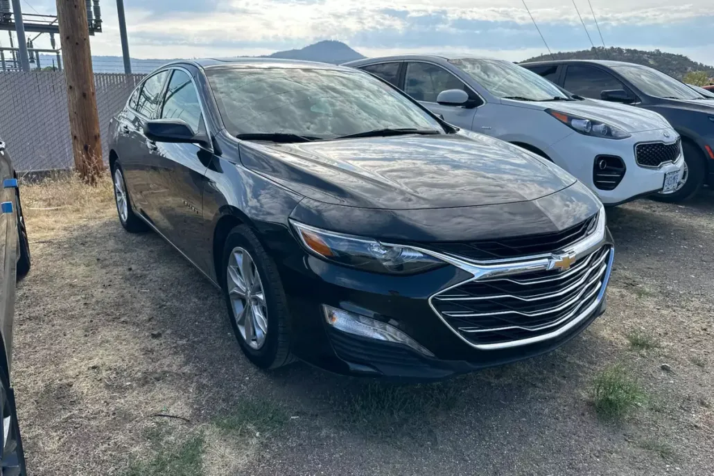 2024 Chevrolet Malibu 1LT photo 1