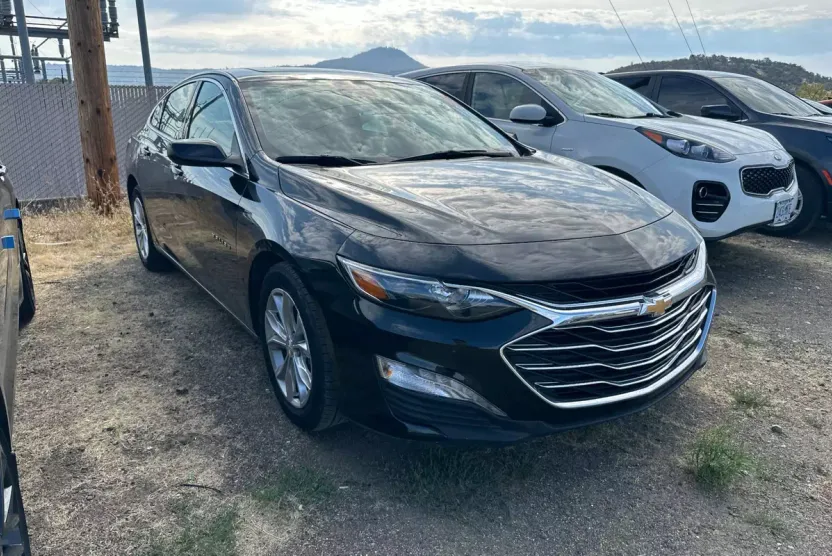 2024 Chevrolet Malibu 1LT photo 1
