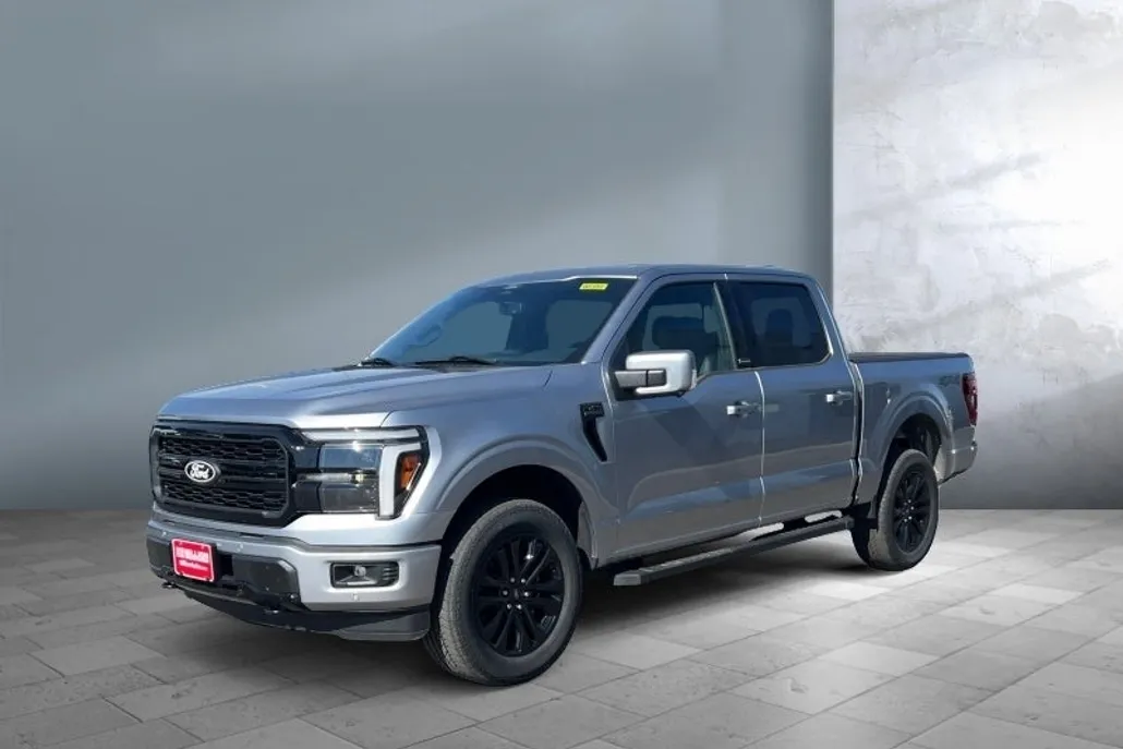 2025 Ford F-150 Lariat photo 1