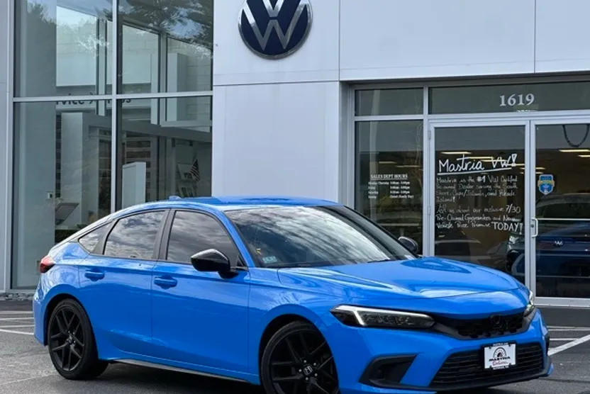2022 Honda Civic Sport photo 1