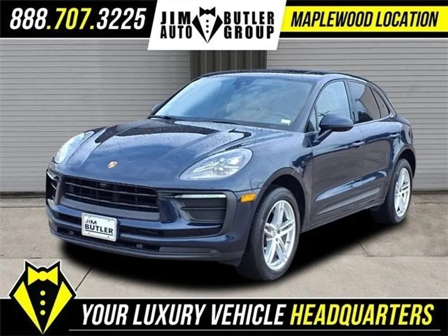 2022 Porsche Macan Base photo 1