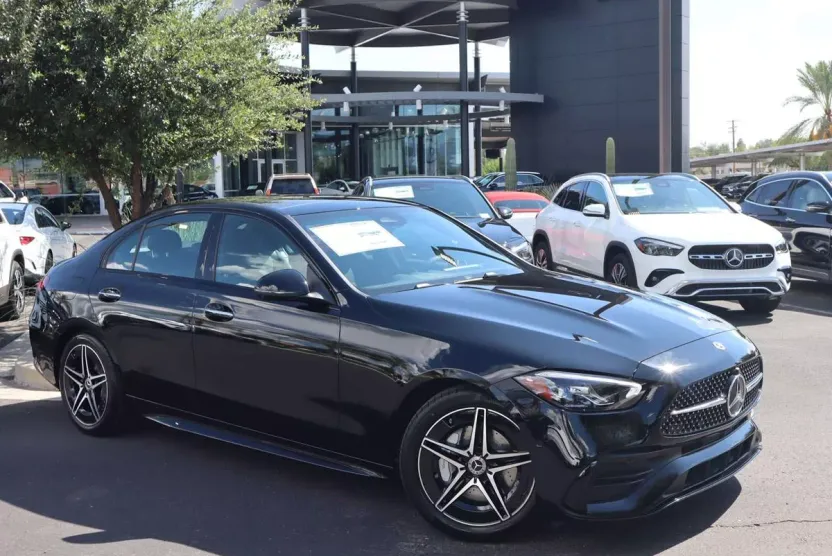 2024 Mercedes Benz C 300 photo 1