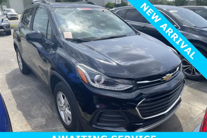 2021 Chevrolet Trax LT photo 1